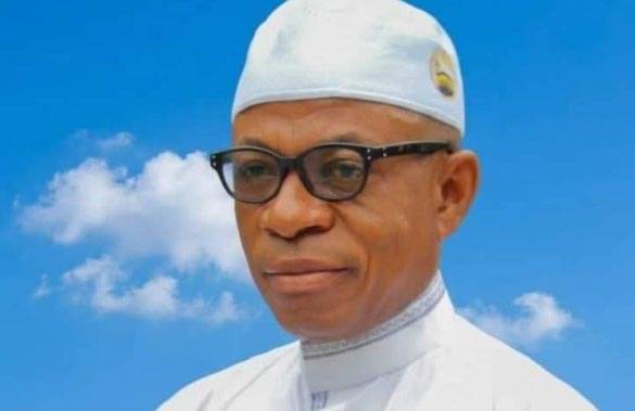 Senator Amosun Bereaved As Younger Brother Dies At 65