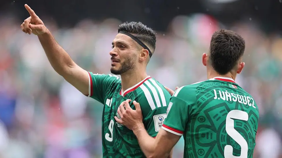 Mexico Beat South Africa In Chaotic World Cup Opener As Three Players See Red