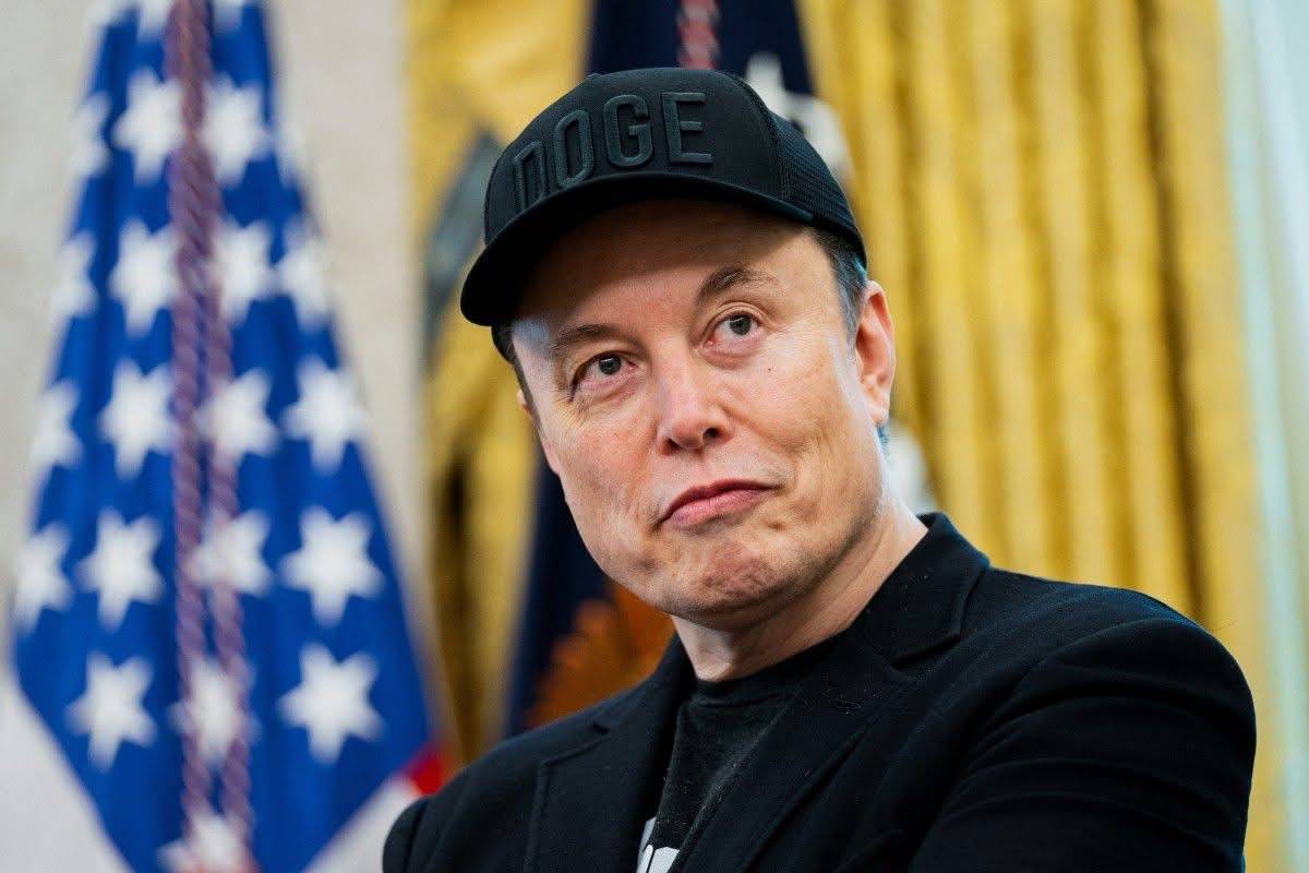Elon Musk Sets Record, Becomes World’s First Trillionaire As SpaceX Raises $75bn Via IPO