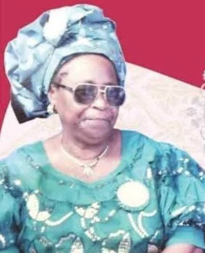 Nnenna Esther Adeleke: Story Of Only Nigerian Woman Who Gave Birth To Two Govs — By Daniel Oluwatobiloba Popoola