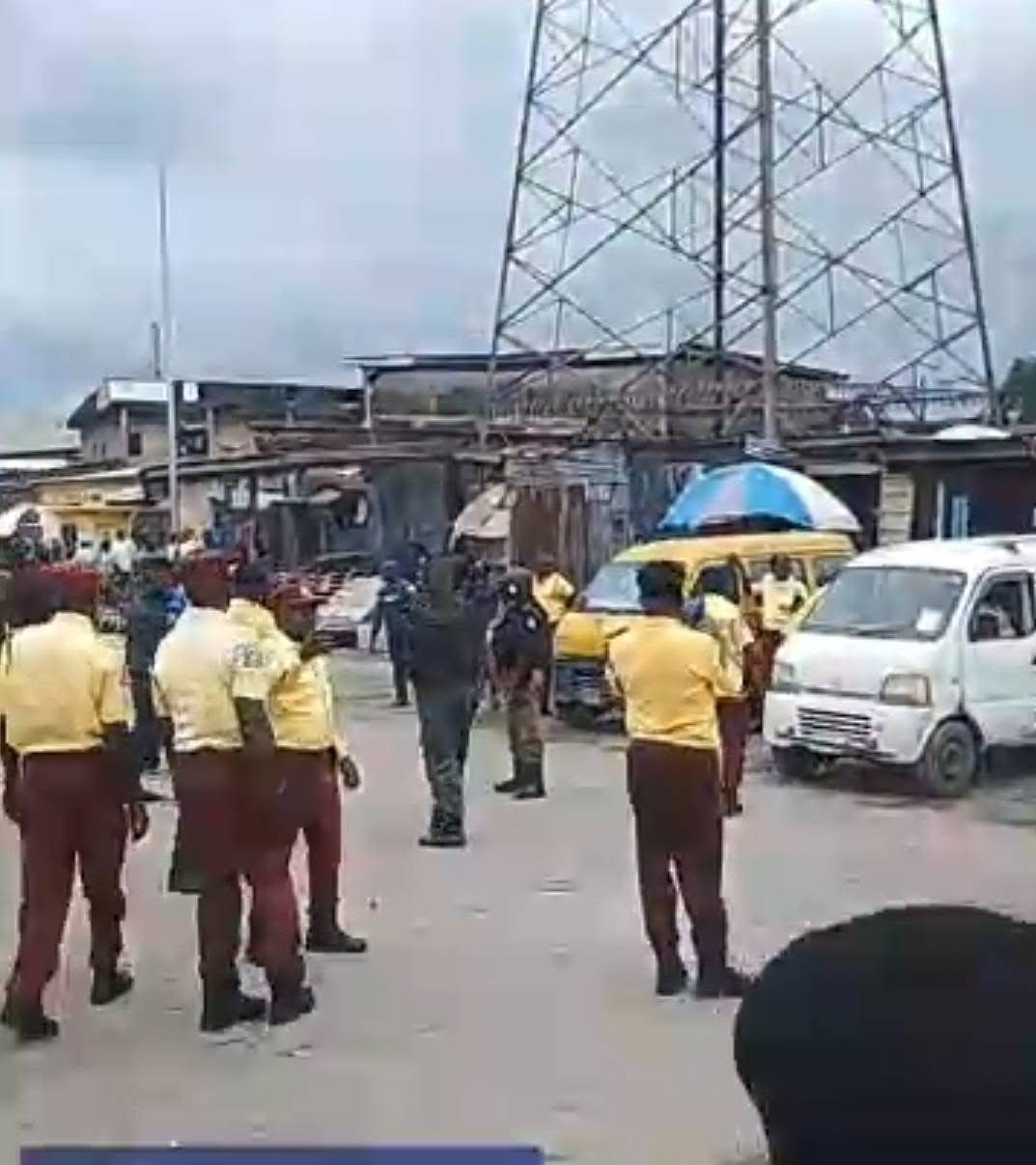 One-Way Driving, Illegal Garages: Lagos Impounds 84 Vehicles At Idumota, Iddo, Others